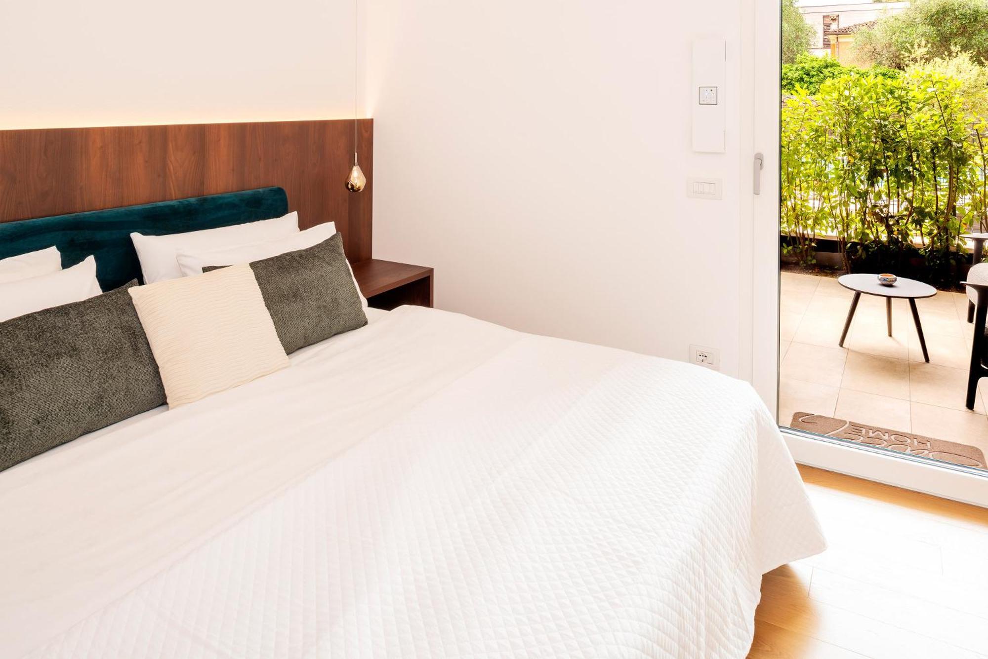 Lifestyle Apartments Dante バルドリーノ エクステリア 写真