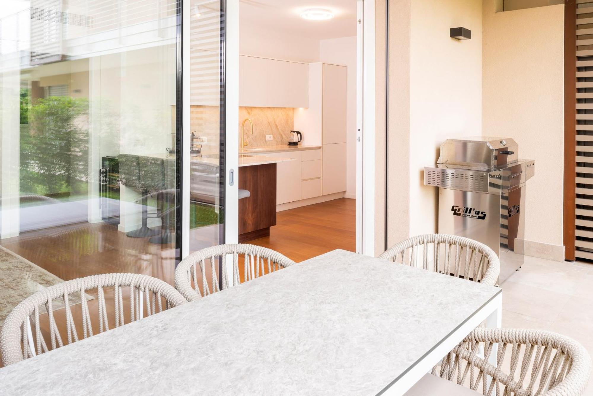 Lifestyle Apartments Dante バルドリーノ エクステリア 写真